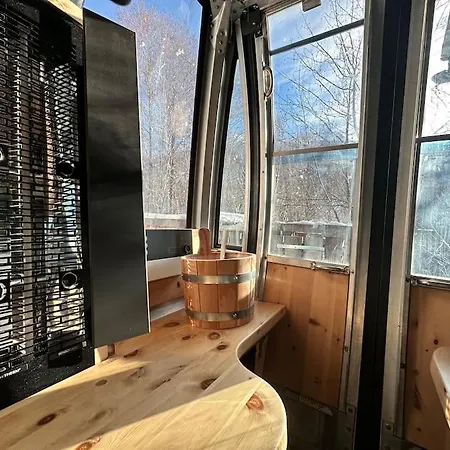 Cozy Penthouse With Mountain View *